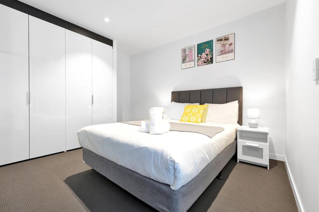 Eporo Tower Modern Apartments Melbourne Central Cbd מראה חיצוני תמונה